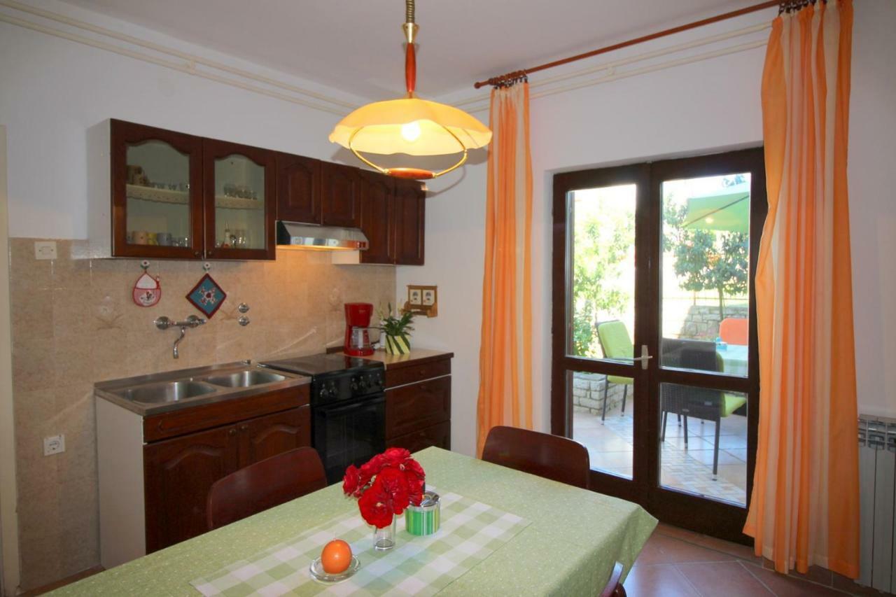 Apartment In Porec/Istrien 37093 ภายนอก รูปภาพ