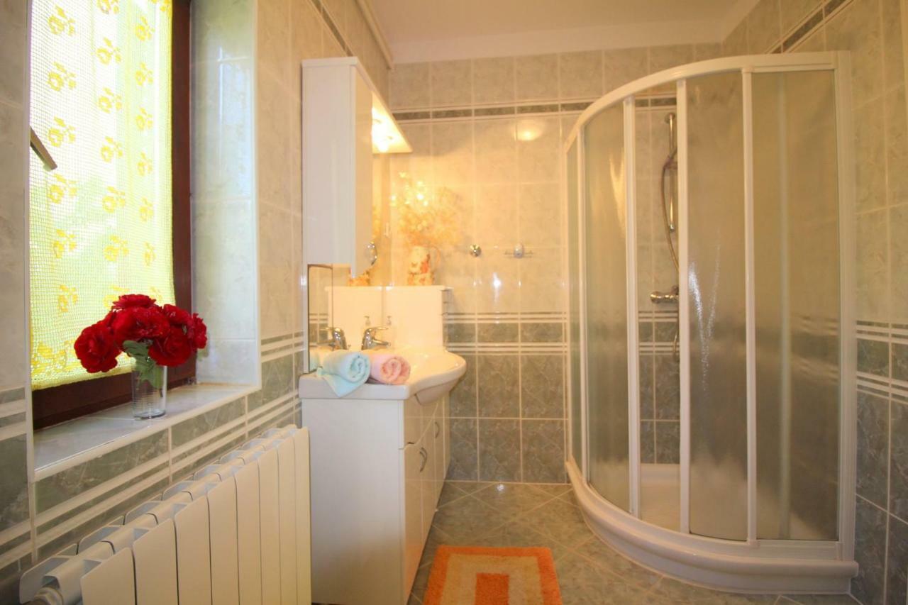 Apartment In Porec/Istrien 37093 ภายนอก รูปภาพ